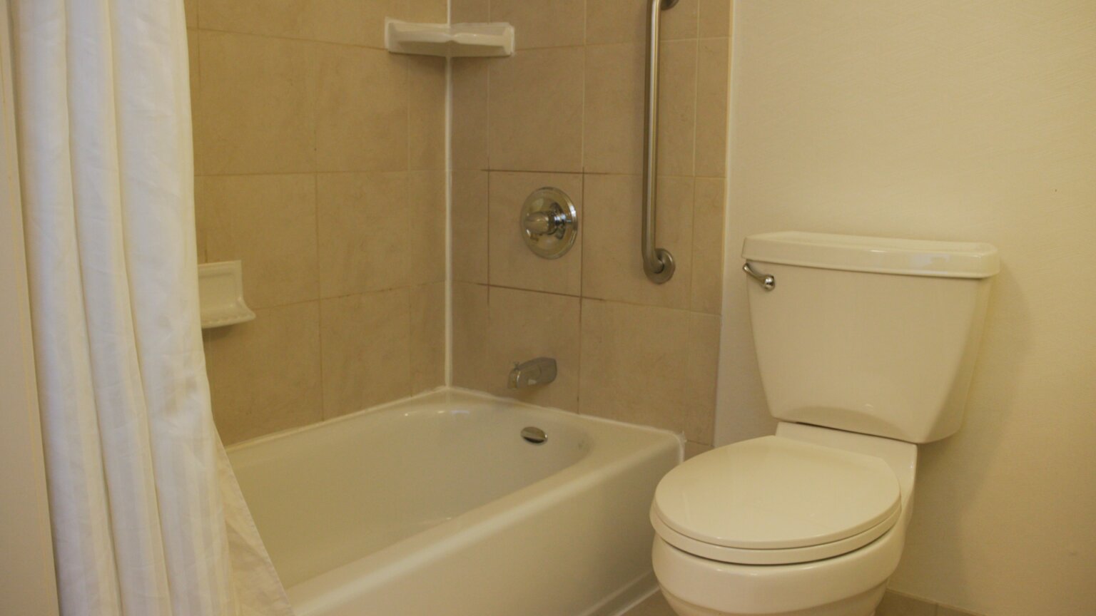 Hotel bathroom before renovation